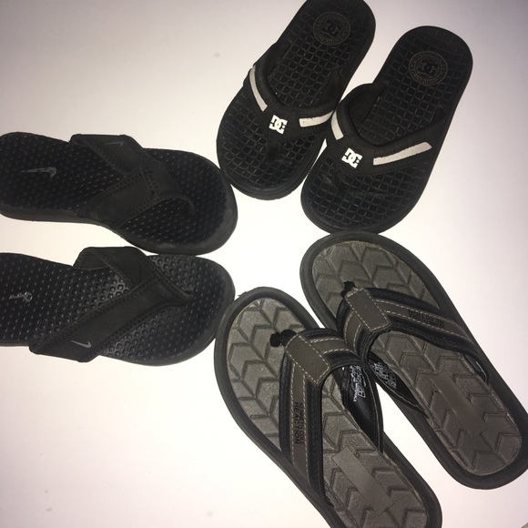 boys flip flops size 12
